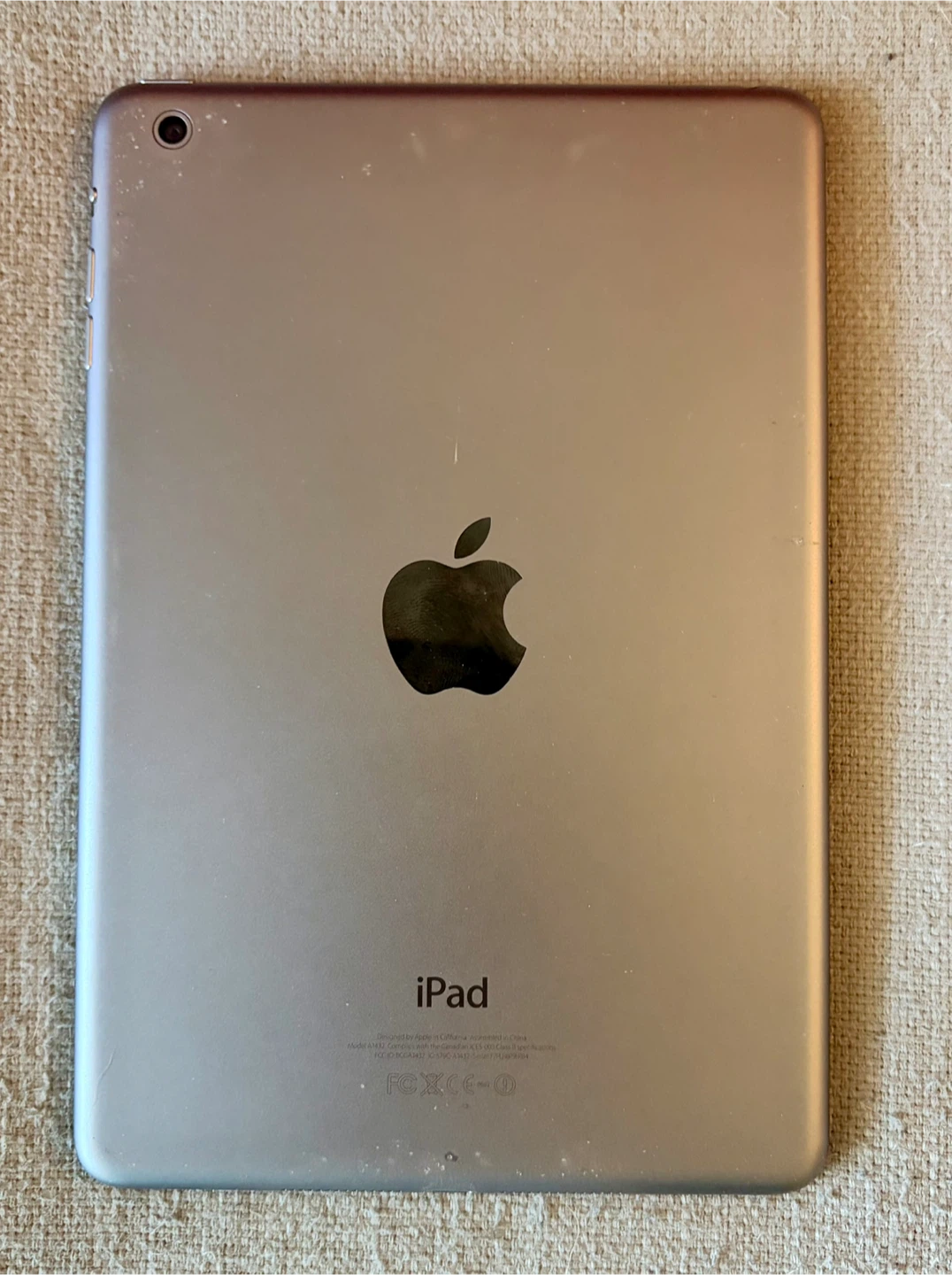 Apple iPad Mini - photo 2