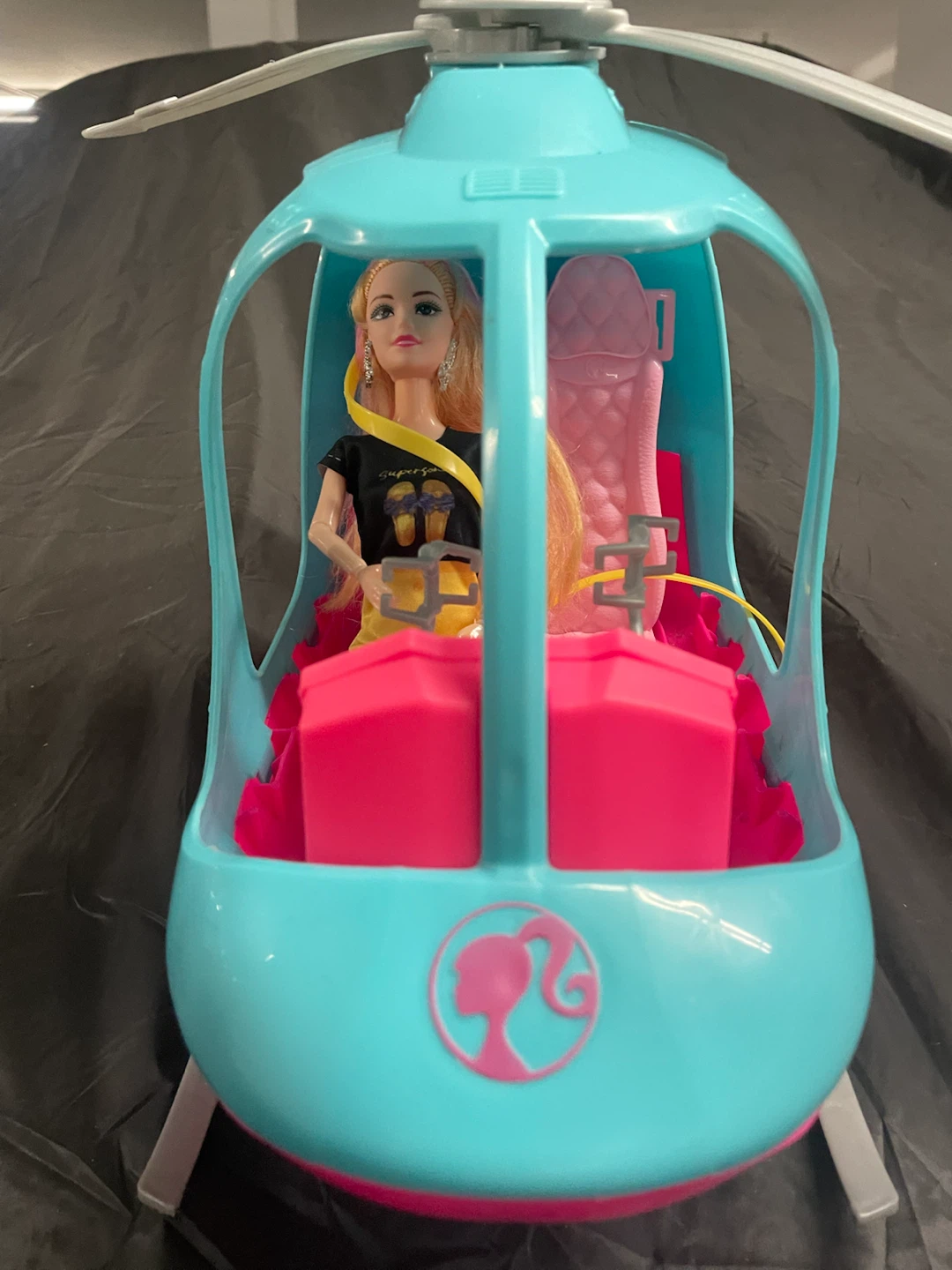 Barbie Helicopter with Doll - photo 2