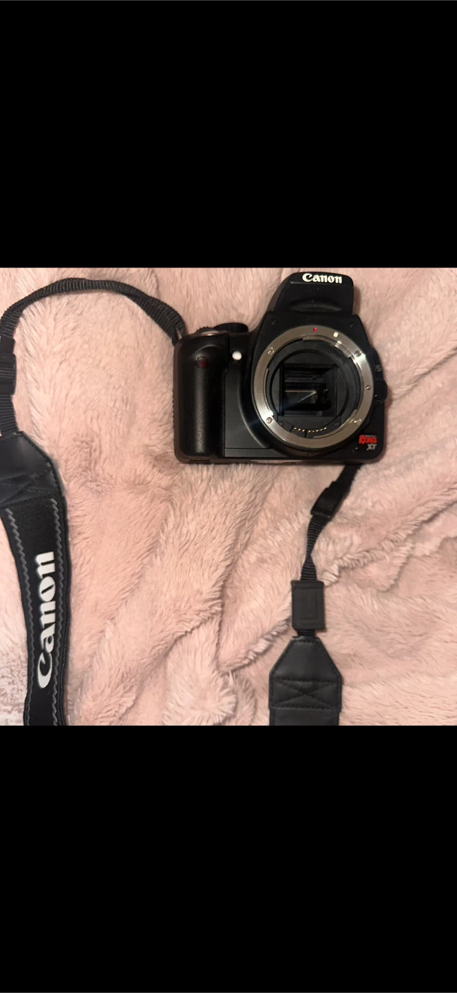 Canon Rebel XT DSLR Camera