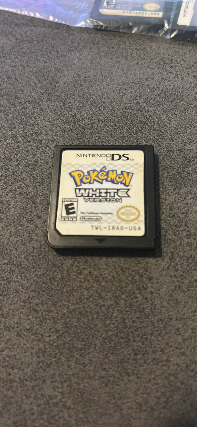 Pokemon White Version