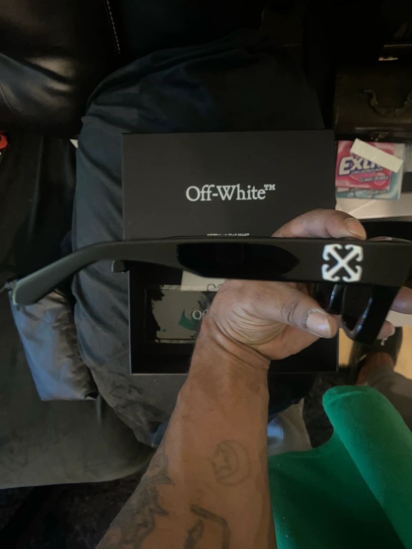 Off-White Sunglasses Black - photo 5