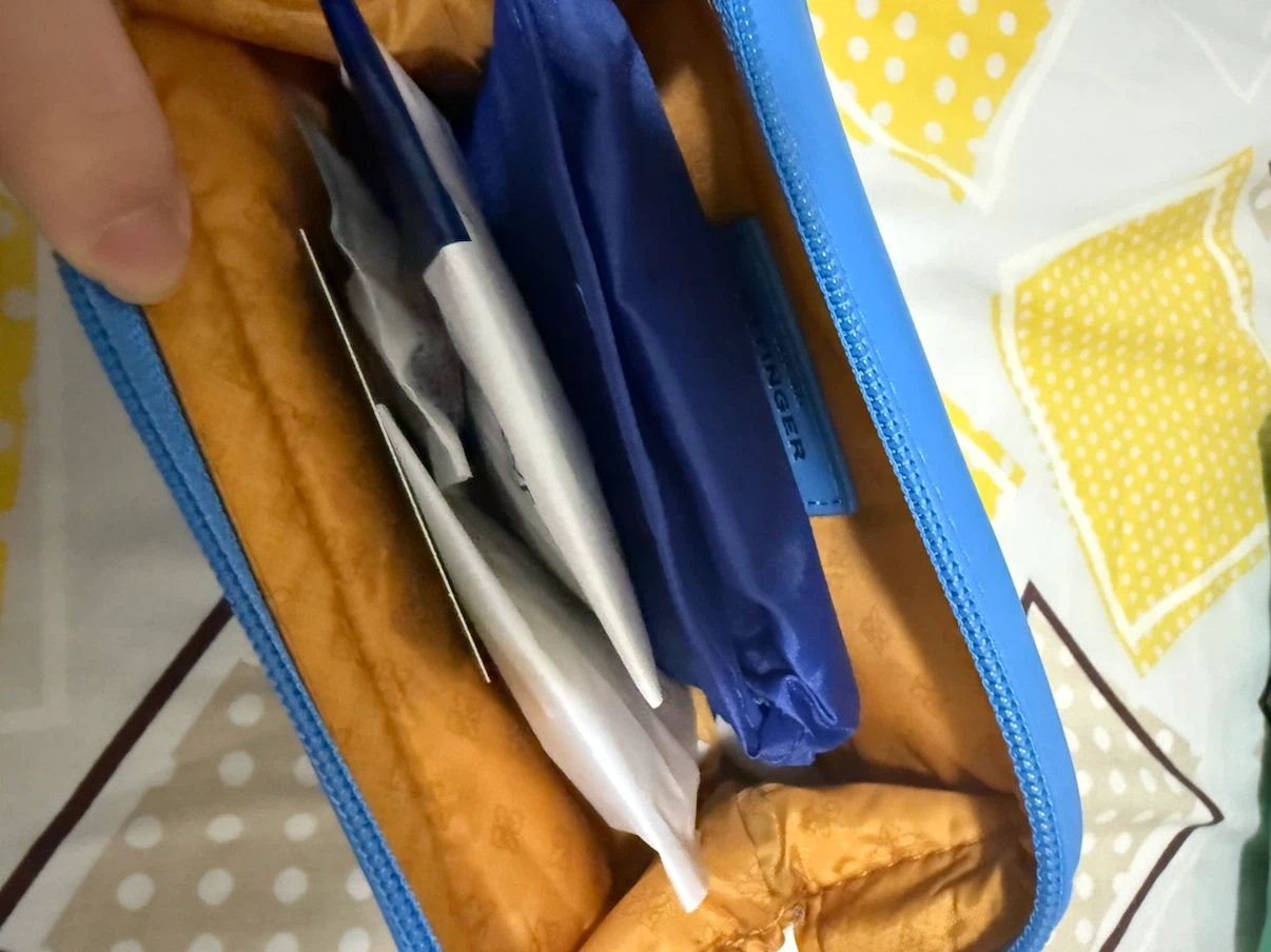 ANA x Ettinger Business Amenity Kits - photo 2