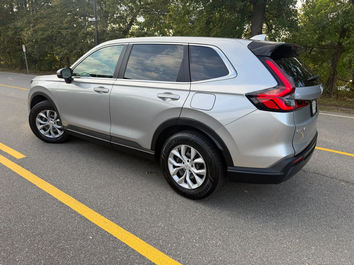 2025 Honda CR-V Silver - photo 3