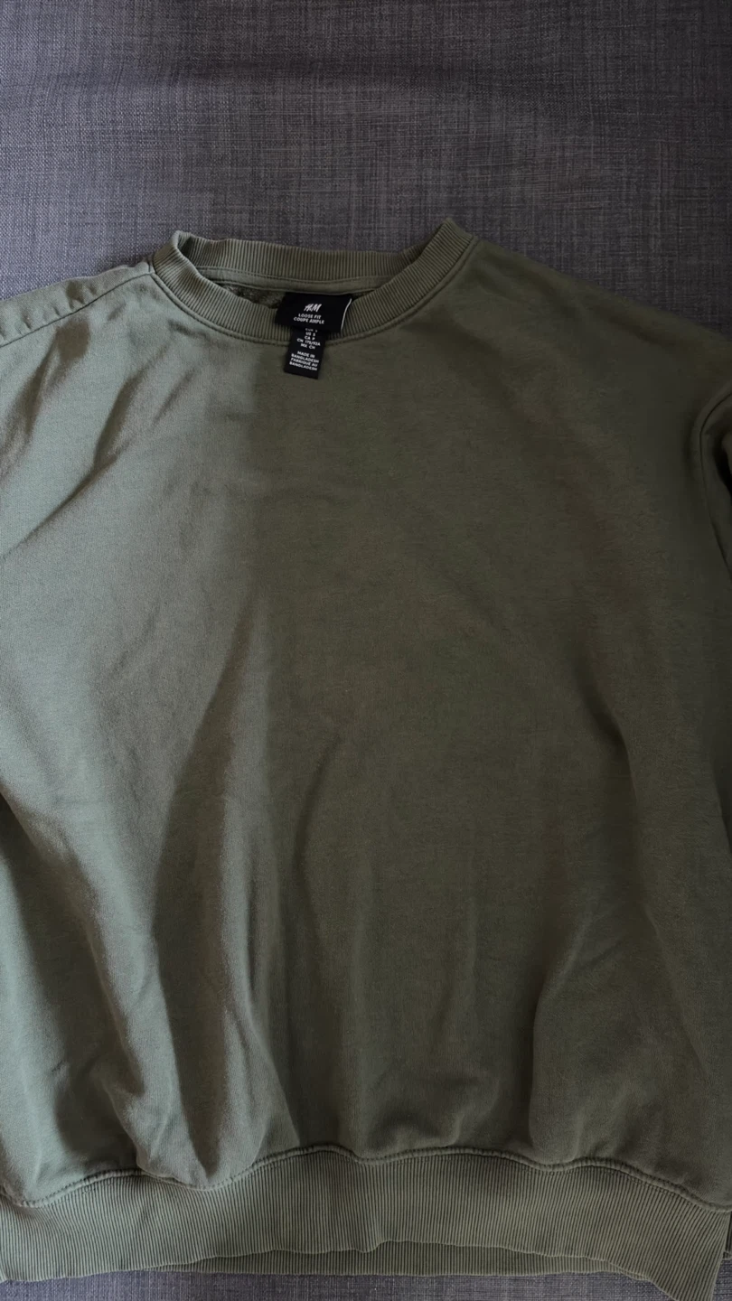 H&M Olive Green Loose Fit Sweatshirt - photo 3