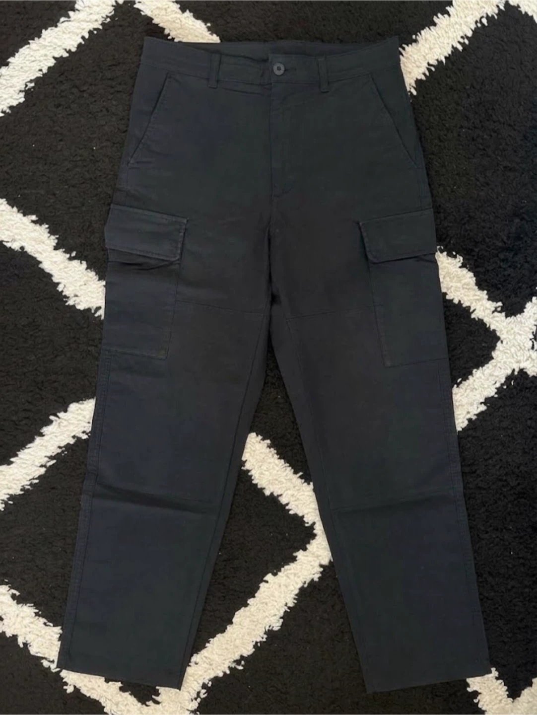 Uniqlo Black Cargo Pants