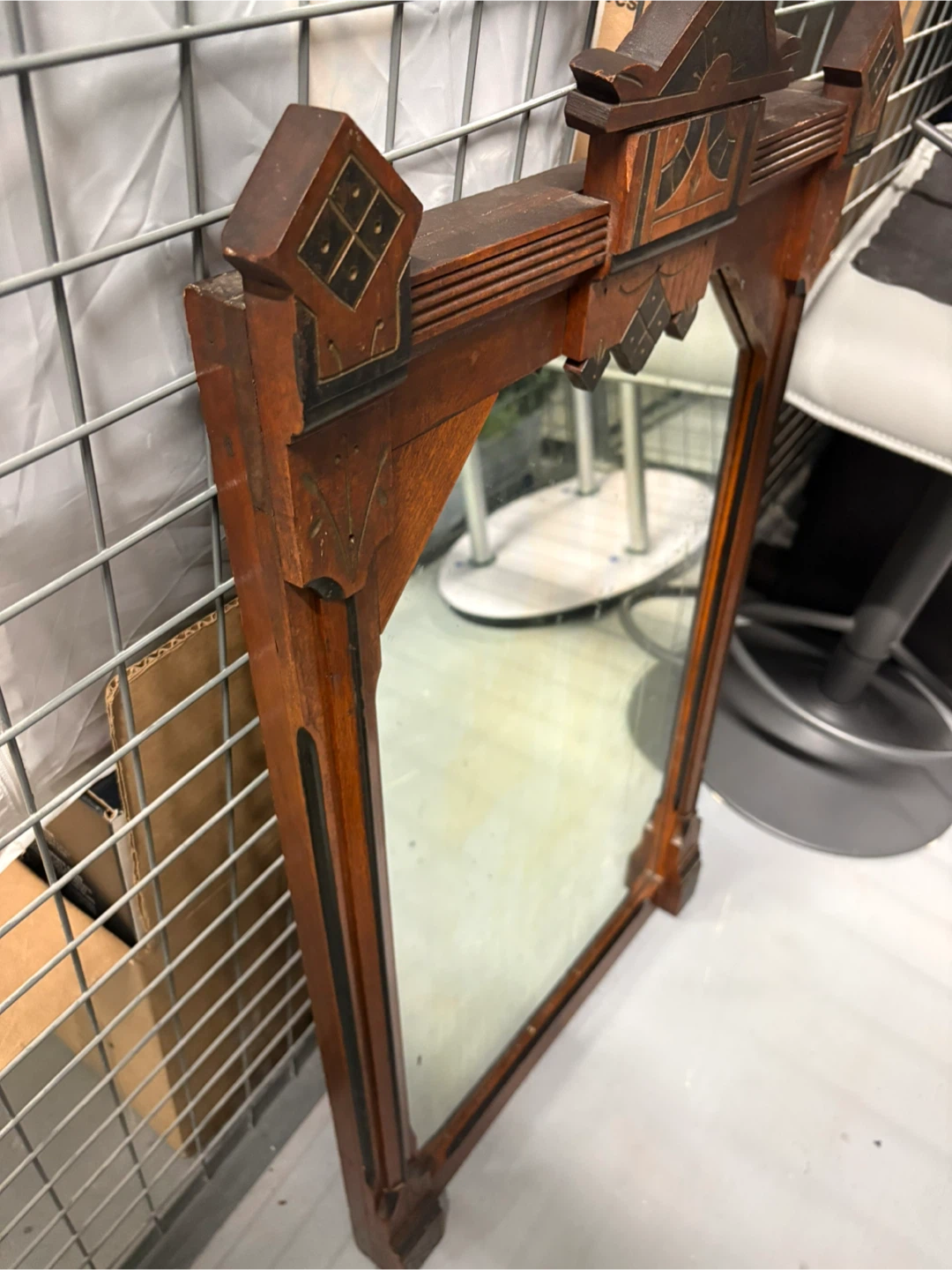 Vintage Wooden Decorative Mirror - photo 3