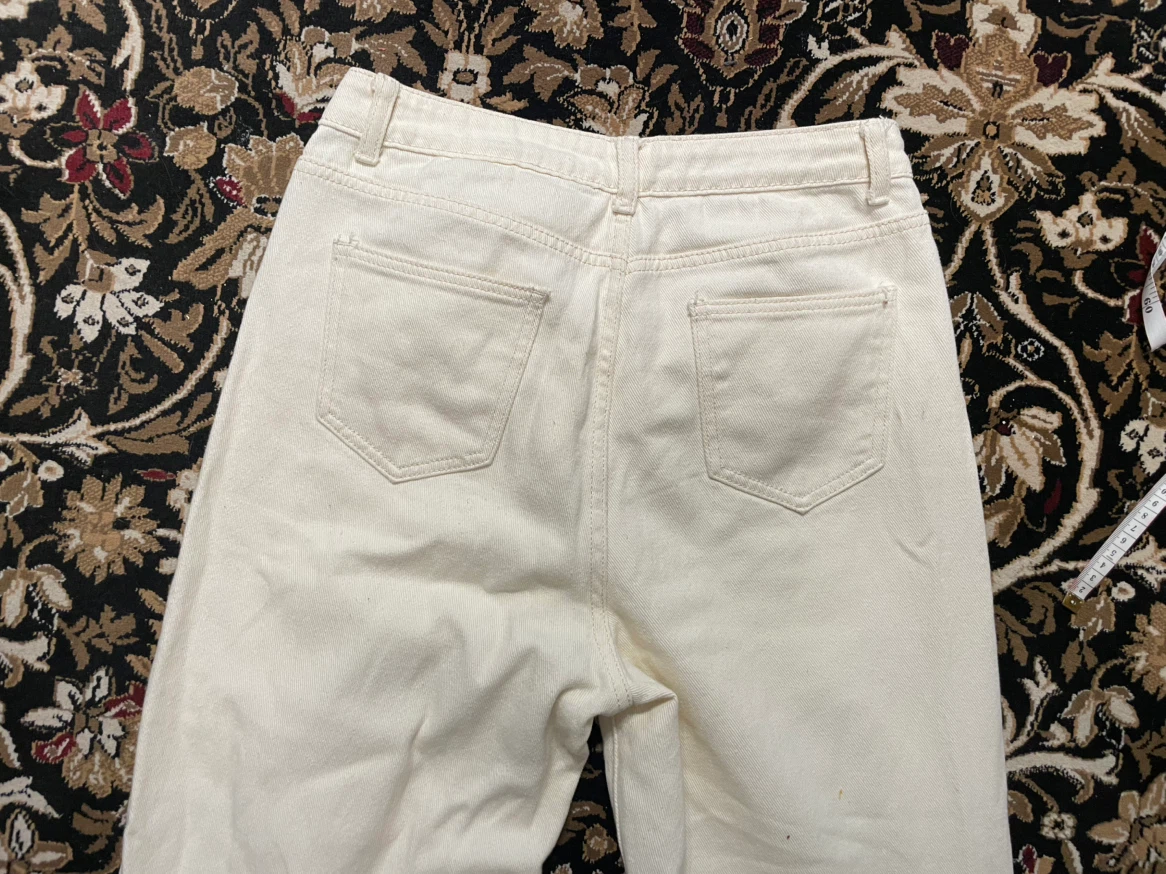 Cream Wide-Leg Denim Jeans - photo 5