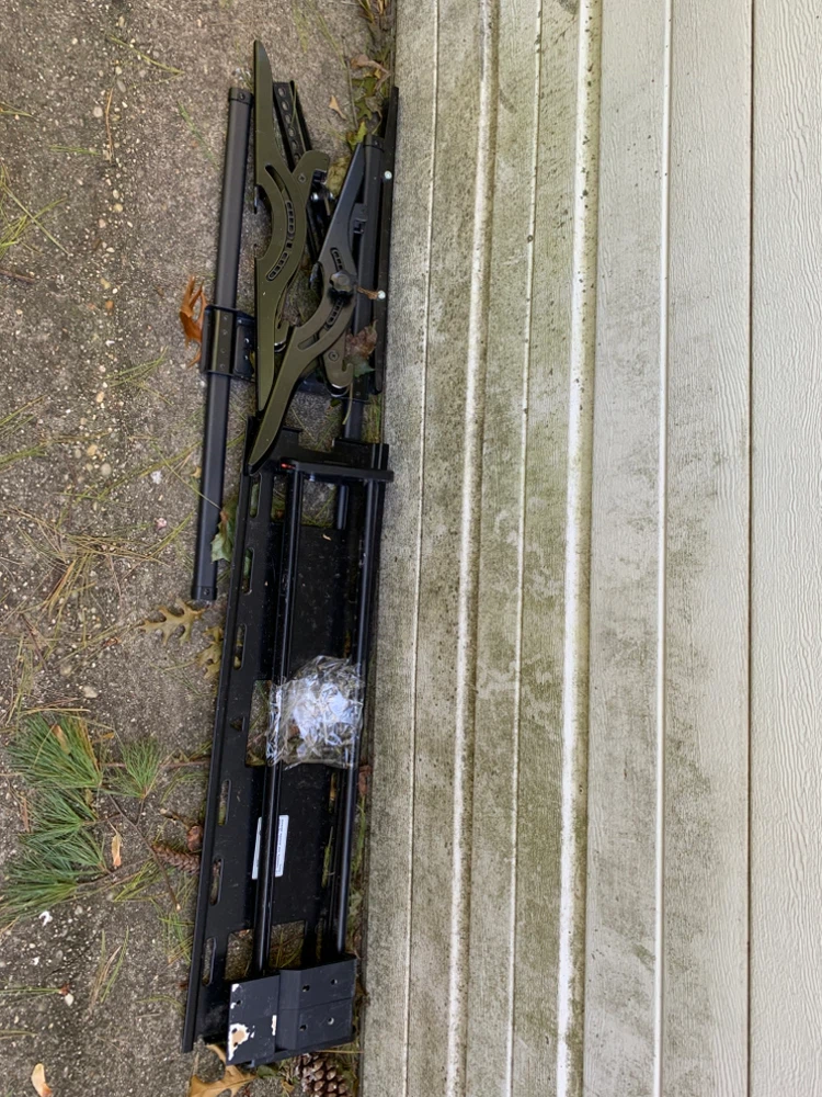 Adjustable TV Wall Mount - photo 2