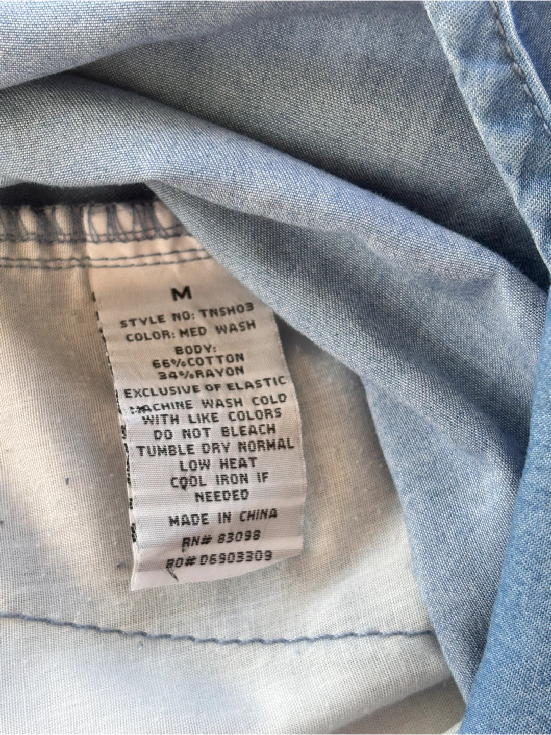 Cisong Medium Denim Shorts - photo 4