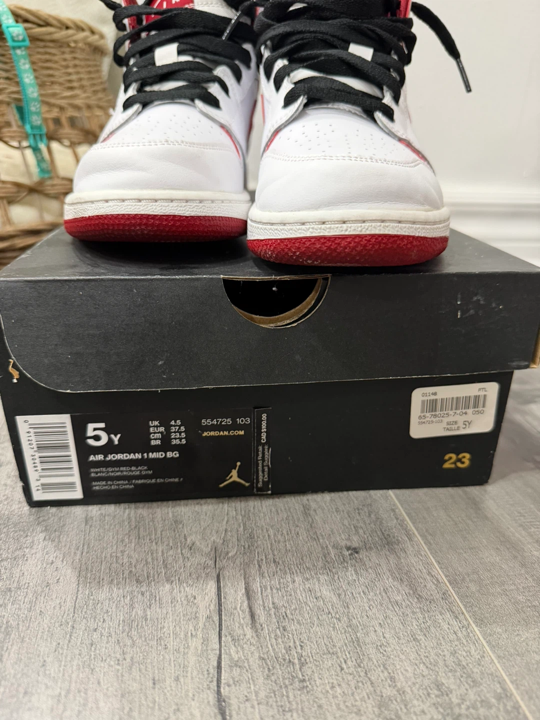 Air Jordan 1 Mid BG White/Gym Red-Black Size 5Y - photo 3