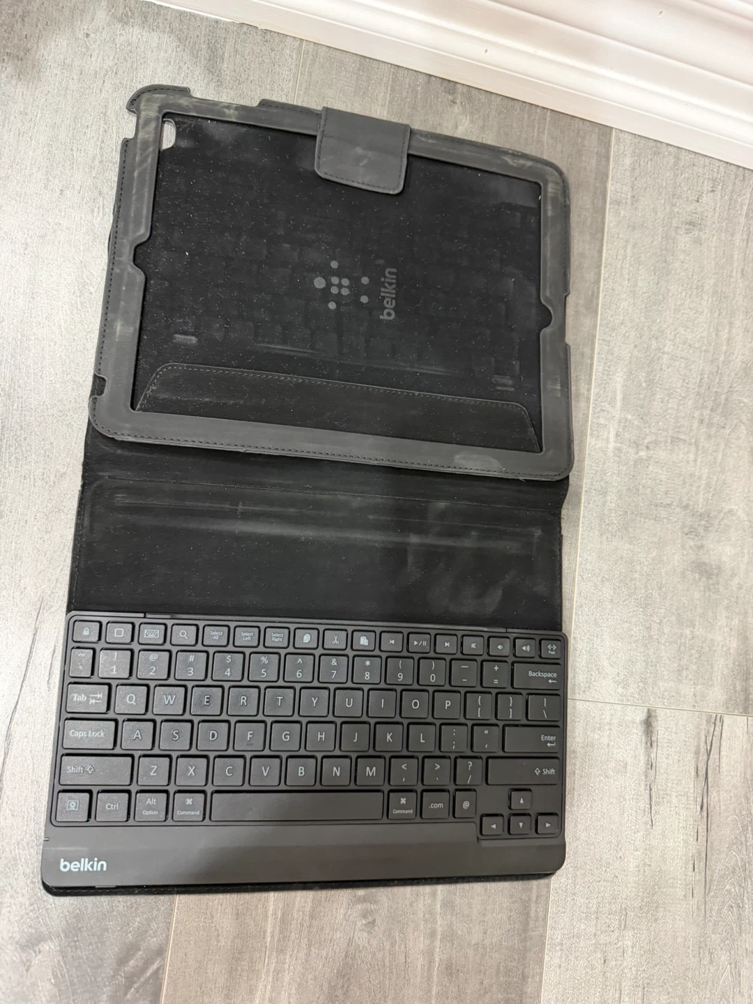 Belkin Keyboard Case for Tablet