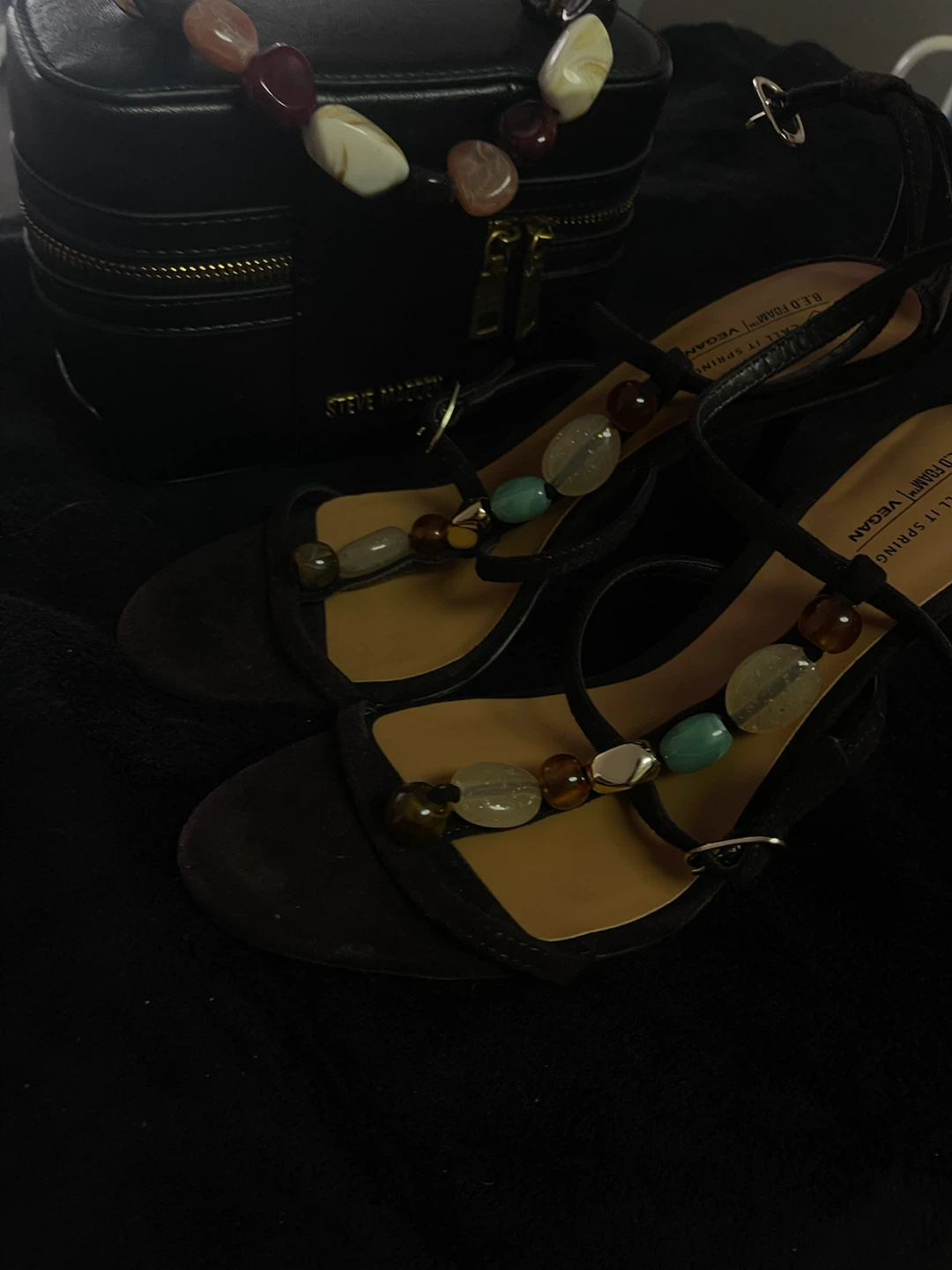 Steve Madden bag and Call It Spring sandals - photo 3