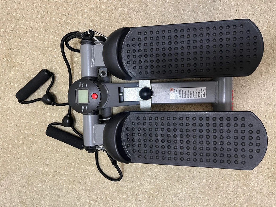 HealthRider Mini Stepper with Resistance Bands - photo 2