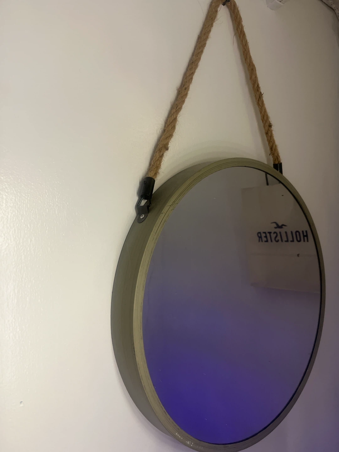 Round Wall Mirror with Rope Hanger