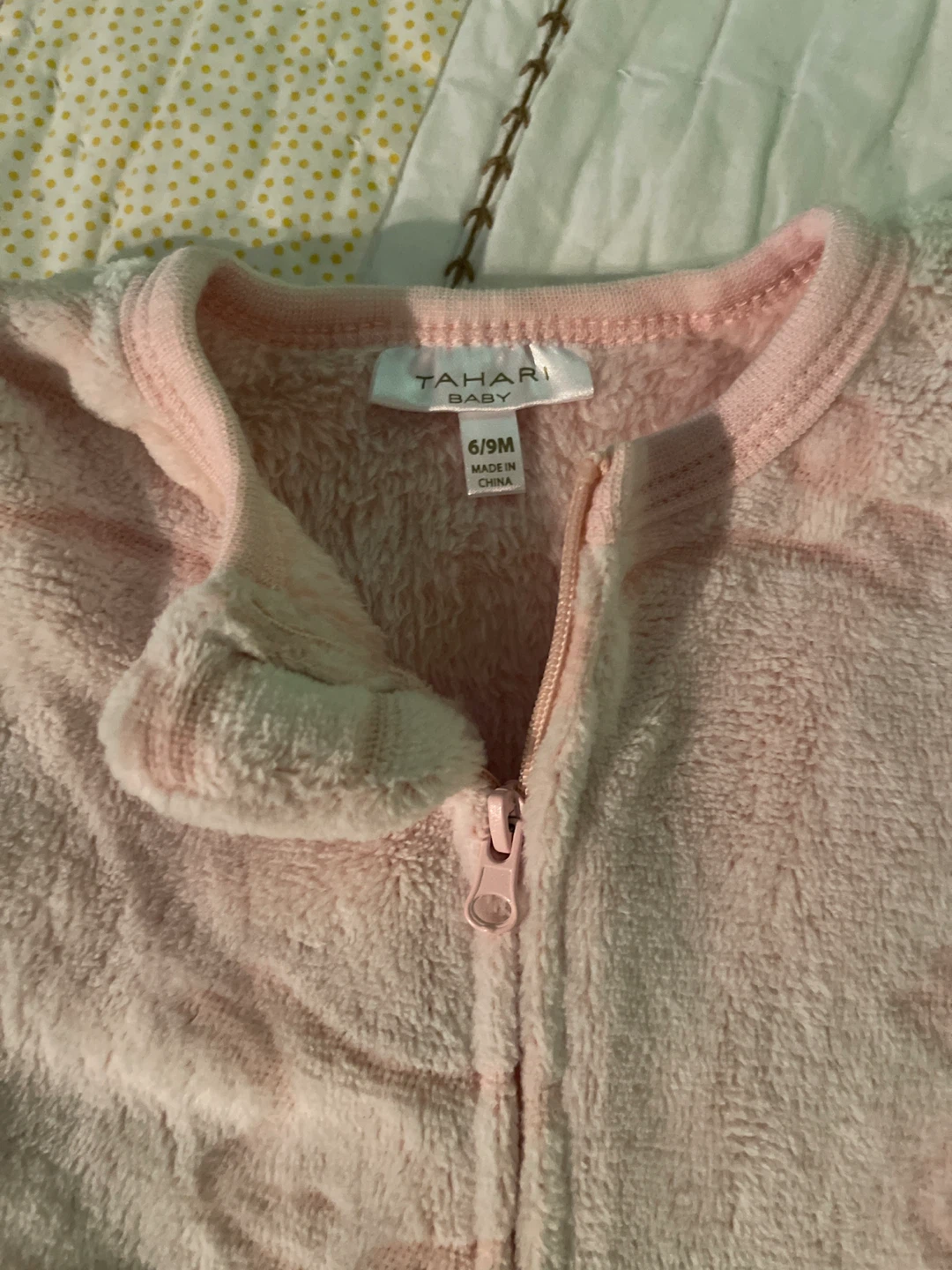 Tahari Baby Pink Fleece Footed Sleeper 6-9M - photo 2