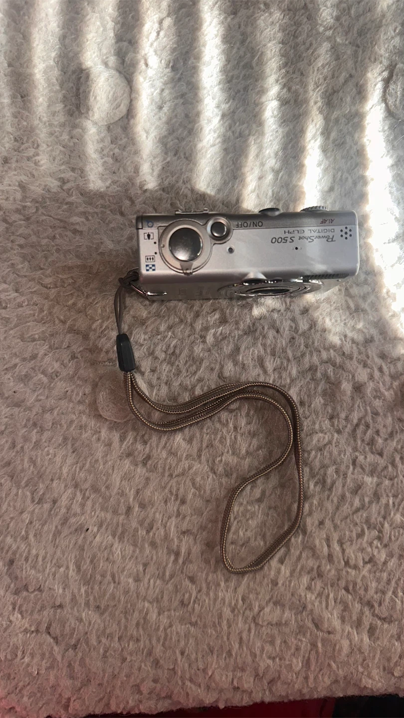 Canon PowerShot S500 Digital ELPH - photo 3