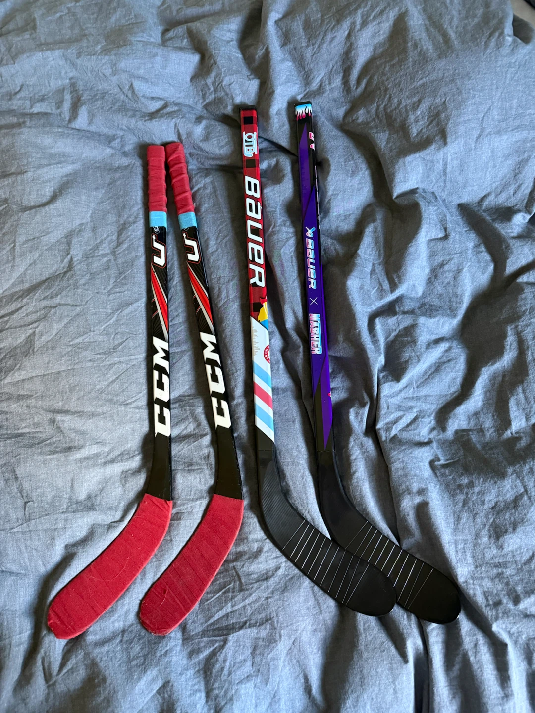 🏒 Bauer Mystery Mini Hockey Sticks - 4 Available - photo 2