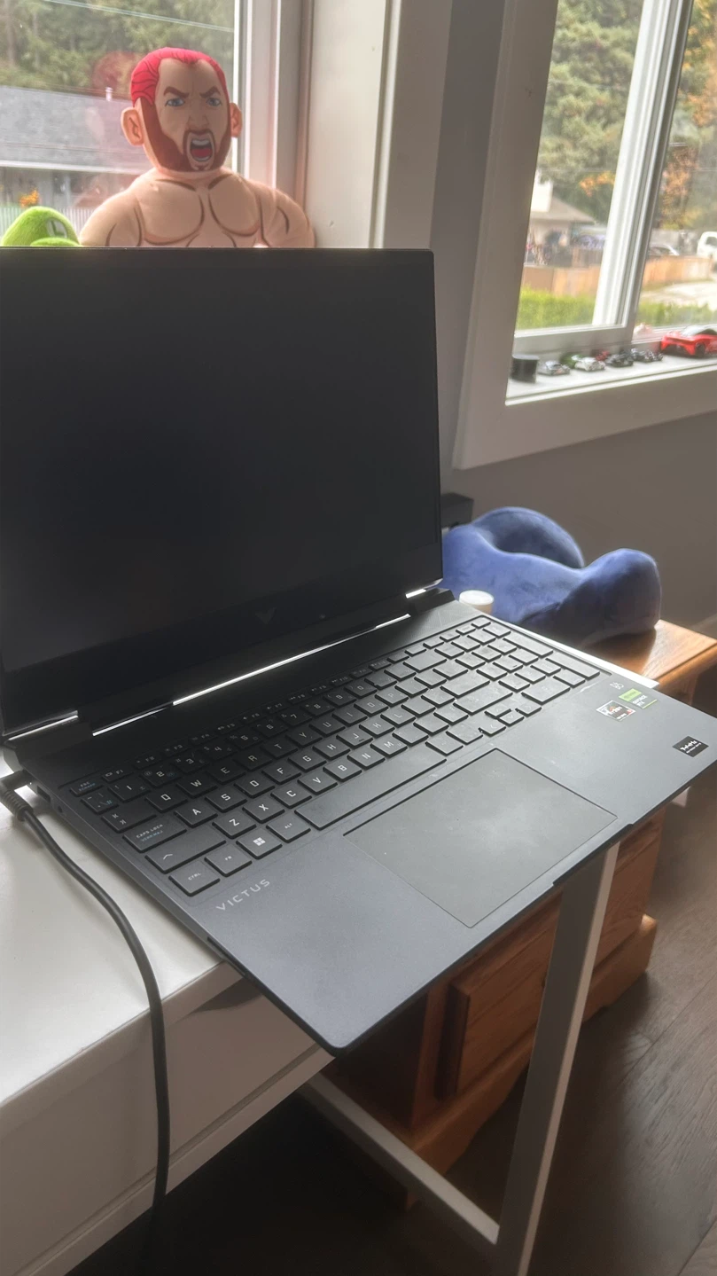 HP Victus 15.6 inch Gaming Laptop - photo 2