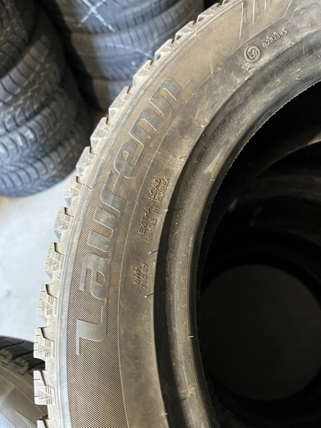 Laufenn I FIT ICE Tires 215/55R17 - photo 2