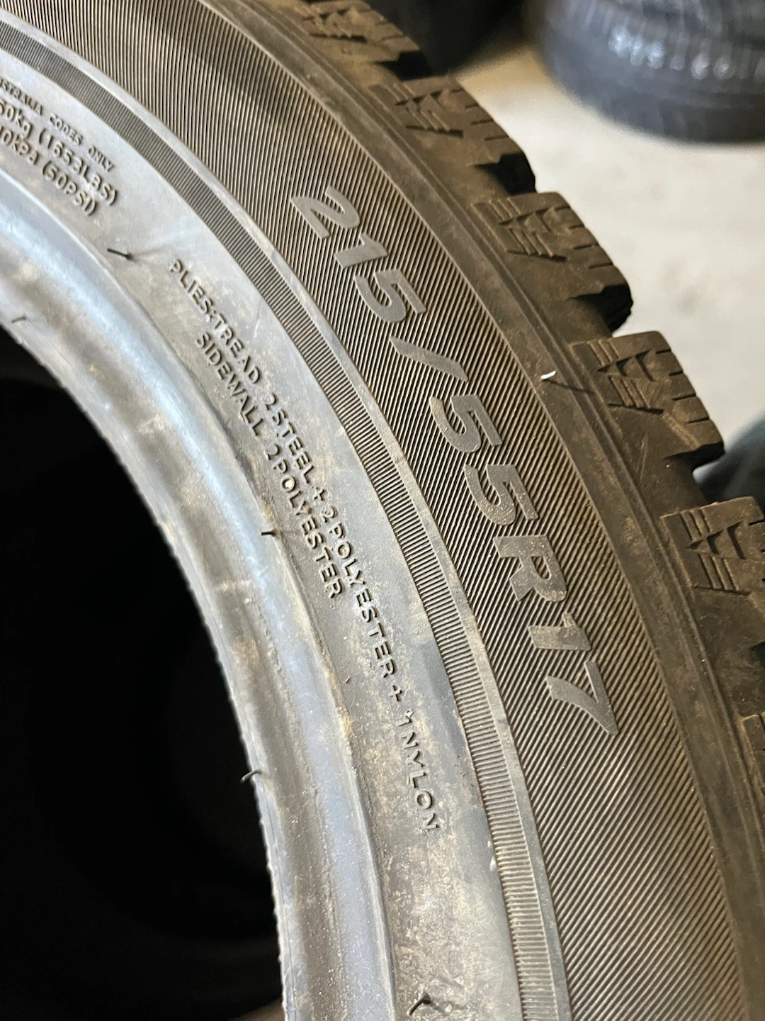 Laufenn I FIT ICE Tires 215/55R17 - photo 4