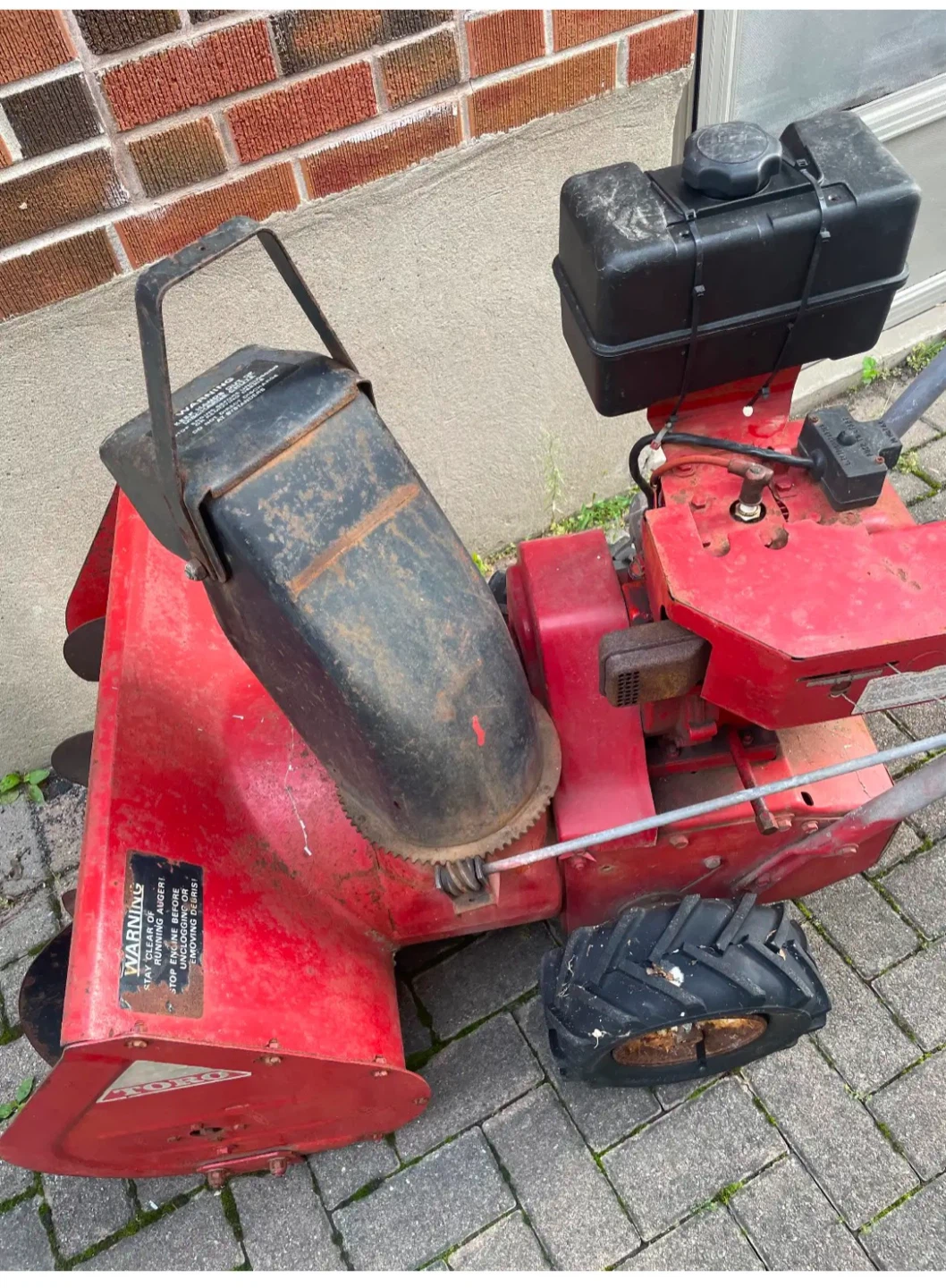 Toro snow blower