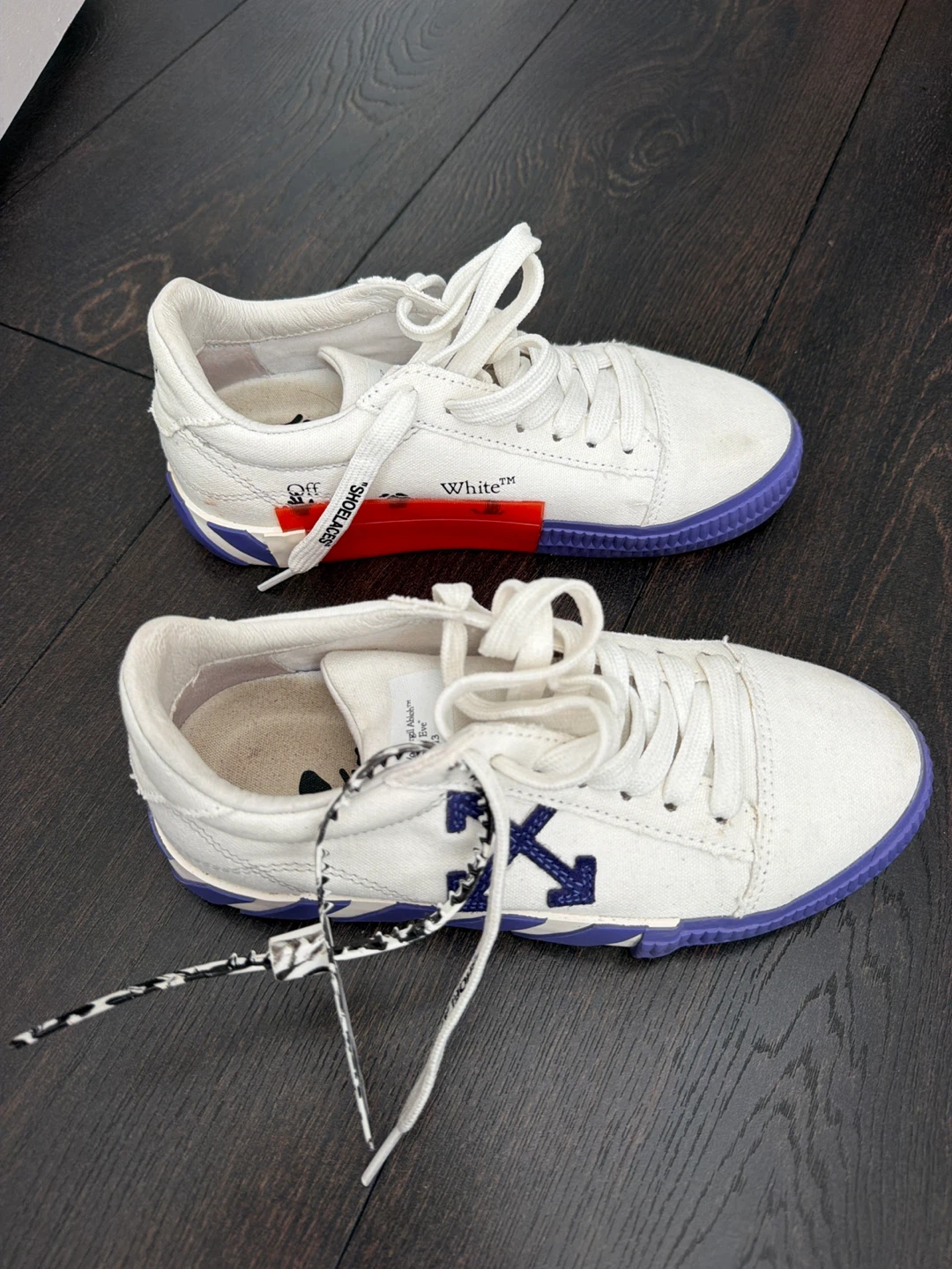 Off-White Sneakers - photo 2