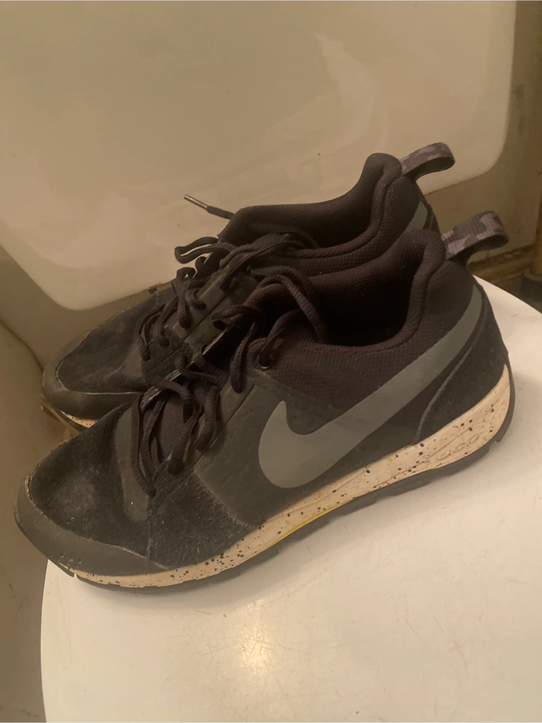 Nike ACG sneakers
