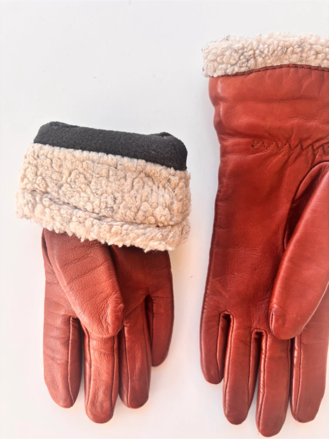 Women's Brown Leather Sherpa-Lined Gloves - photo 3