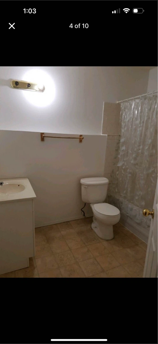 Basement for Rent ( 2 Bedrooms & 1 Bathroom ) - photo 4