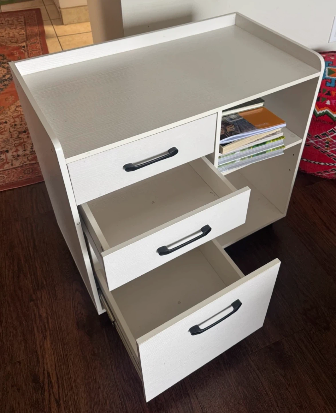 White filing cabinet with wheels - photo 3