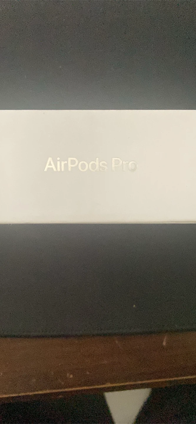 Apple AirPods Pro 3 - photo 2
