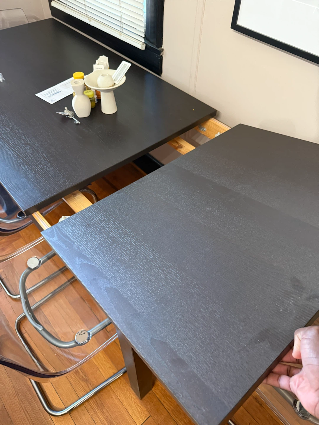 Extendable Black Dining Table - photo 4