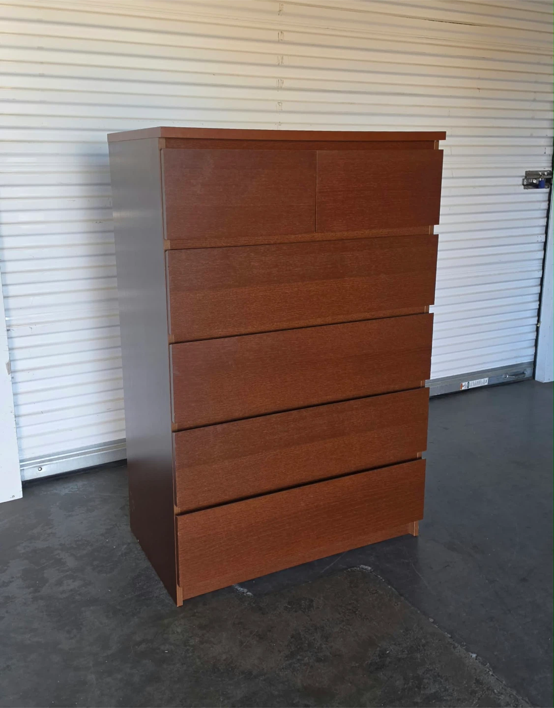 Modern tall chest of drawers