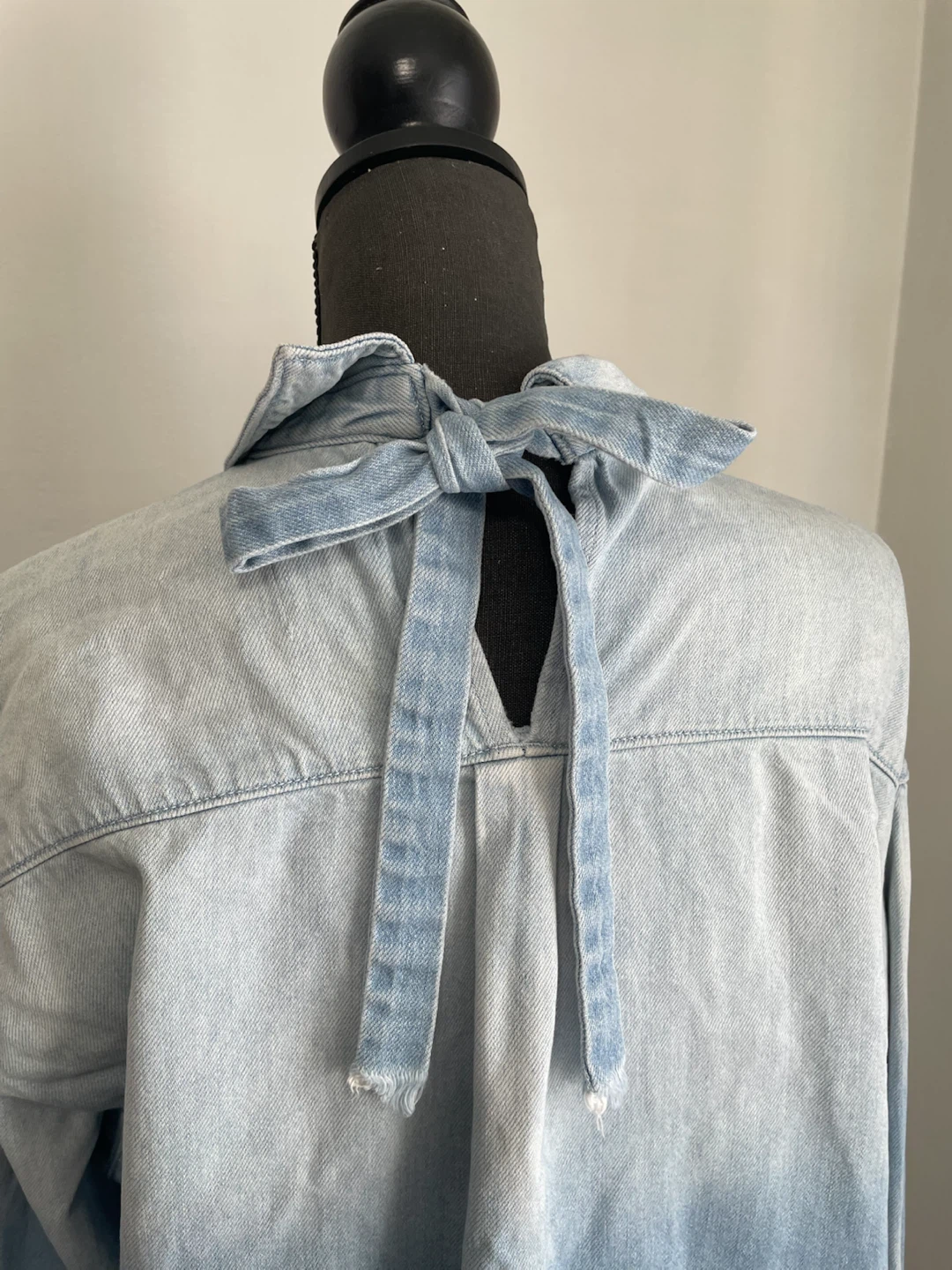 Light Wash Denim Button- Up Shirt with Back Tie Detail - photo 5