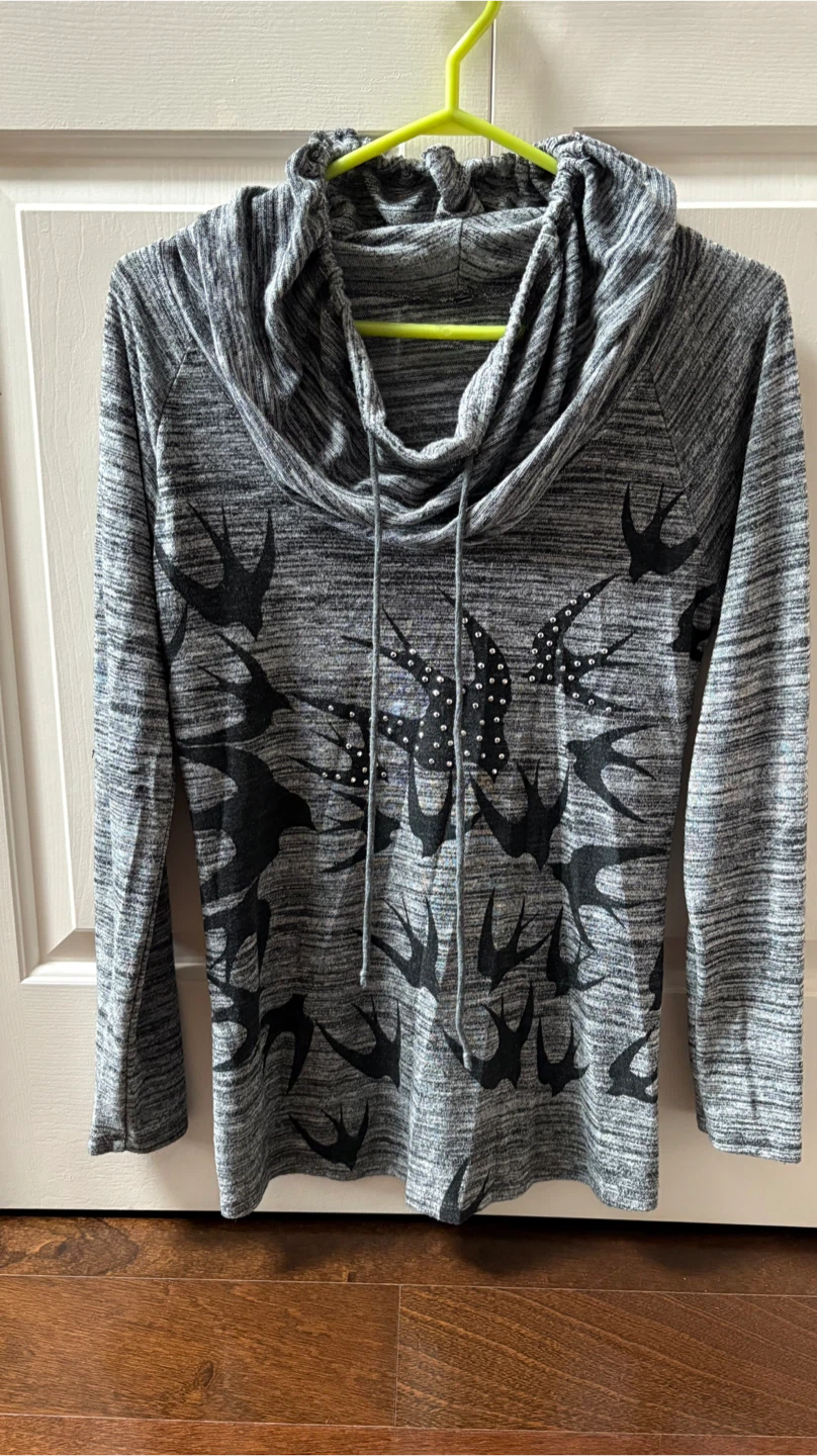 Grey cowl neck top with bird print - Size S