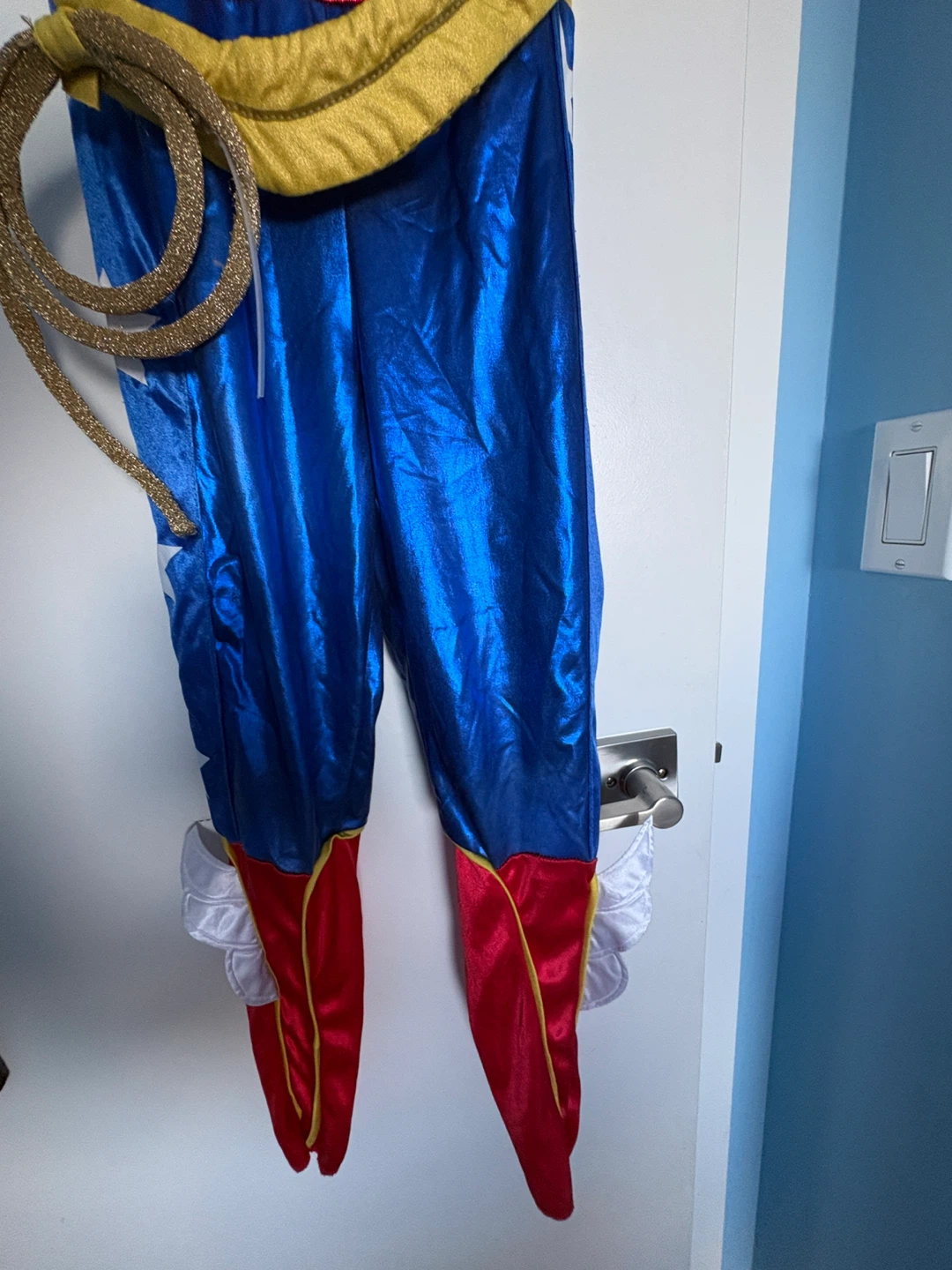 Wonder Woman Costume size 7-8years - photo 4