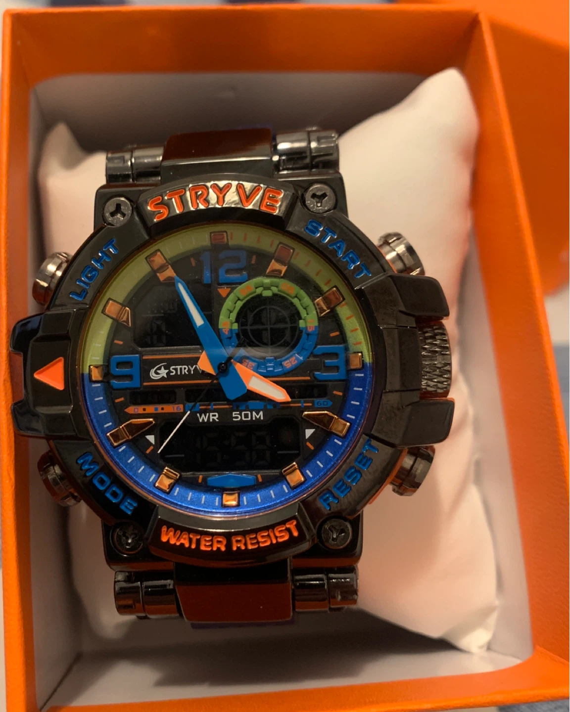 Stryve Analog-Digital Sports Watch - photo 2