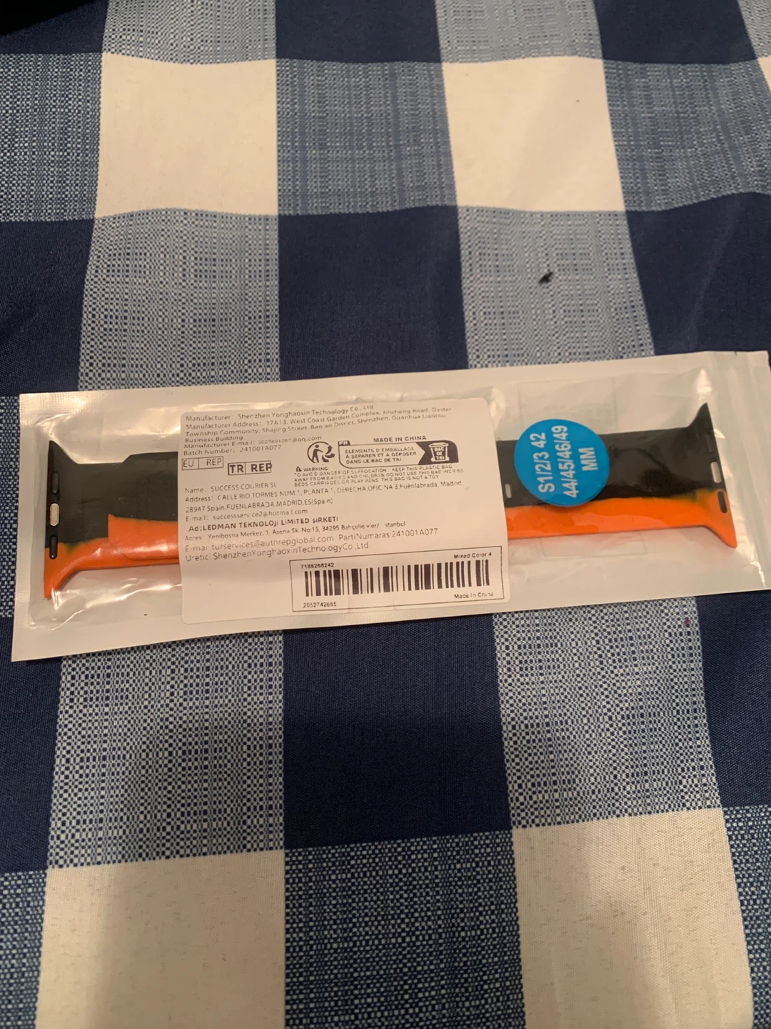 Orange and Black Silicone Smartwatch Band - photo 3
