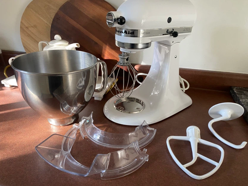 KitchenAid Artisan Stand Mixer New condition - photo 2