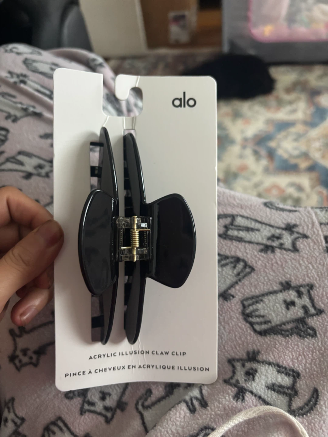 Alo Yoga Acrylic Illusion Claw Clip