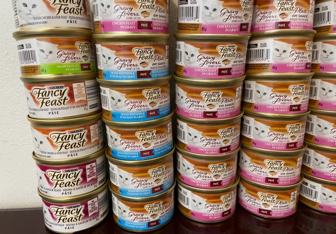 55 Cans Fancy Feast Wet Cat Food - photo 2