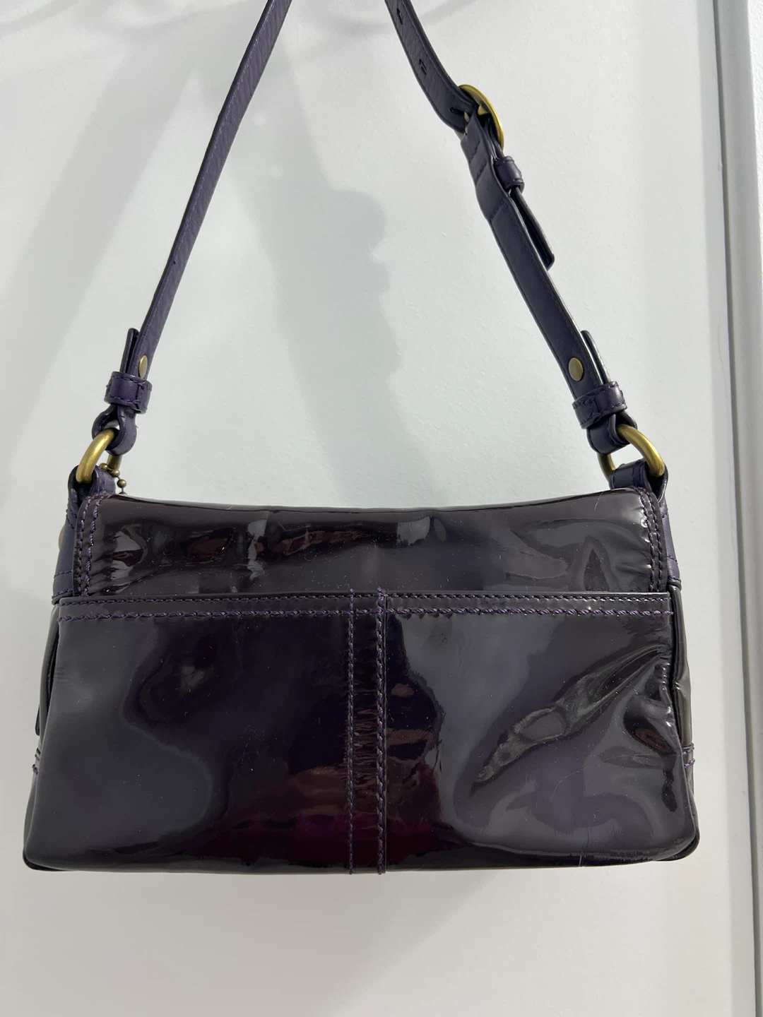 Coach Purple Patent Leather Shoulder Bag - photo 2