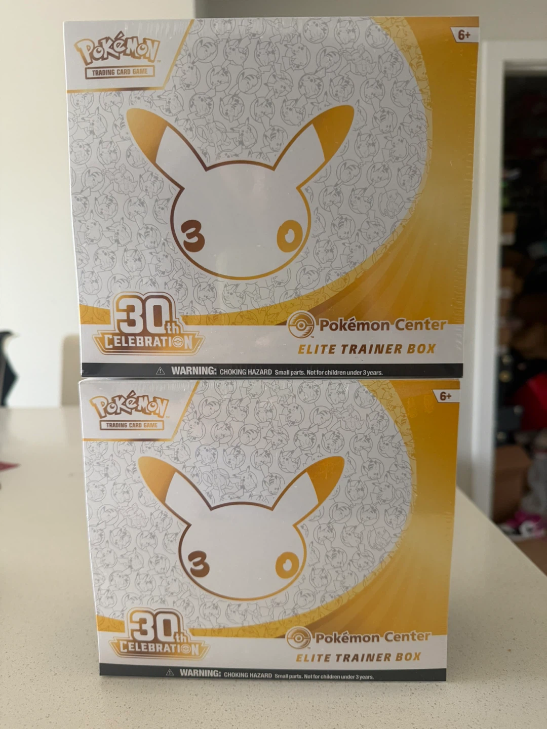 Pokemon center 30th anniversary ETB
