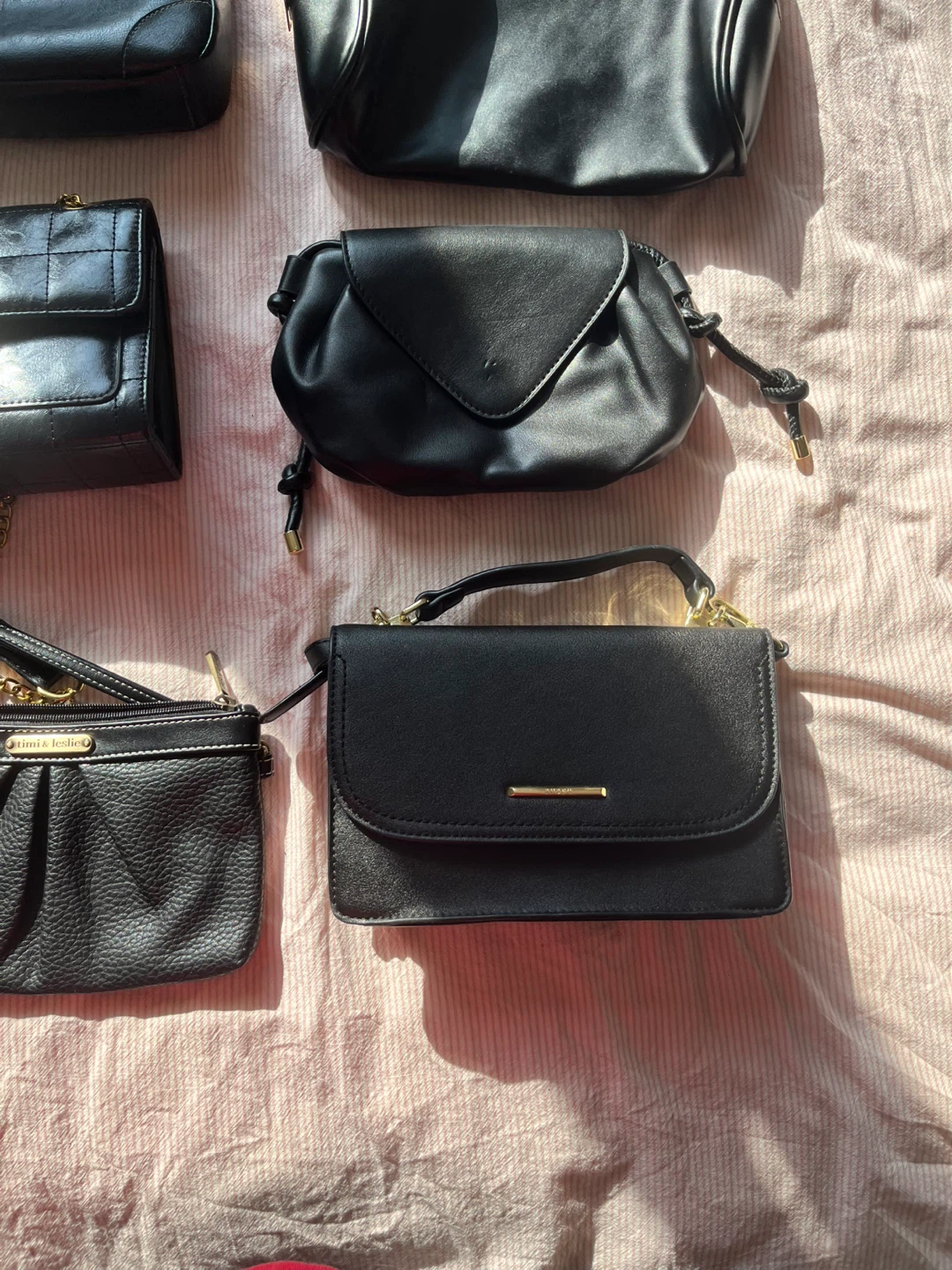 MOVING SALE: bags - photo 4
