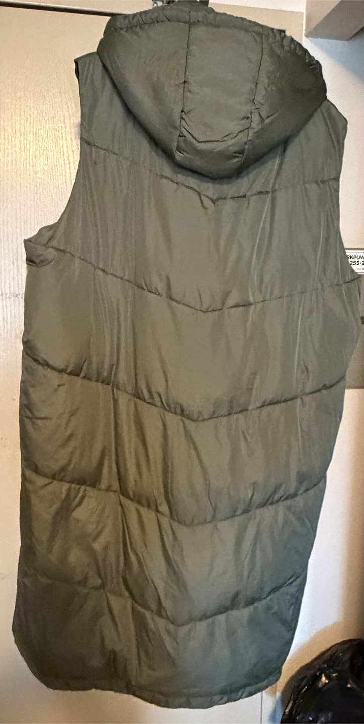Plus size 2X Olive Green Puffer Vest with Hood - photo 2