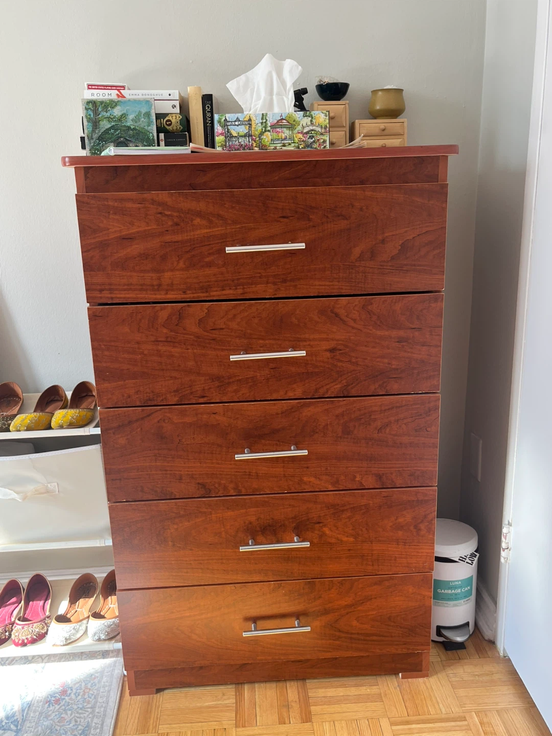 Queen Bedroom Set - photo 4