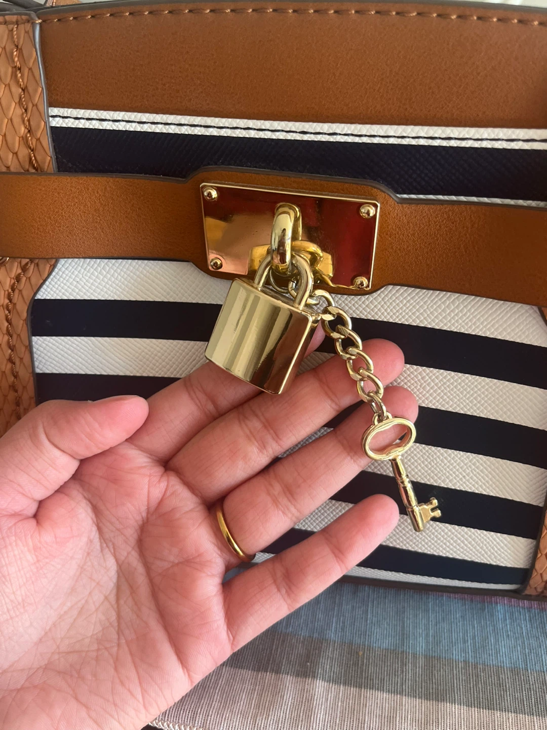 ALDO Striped Crossbody Bag - photo 2