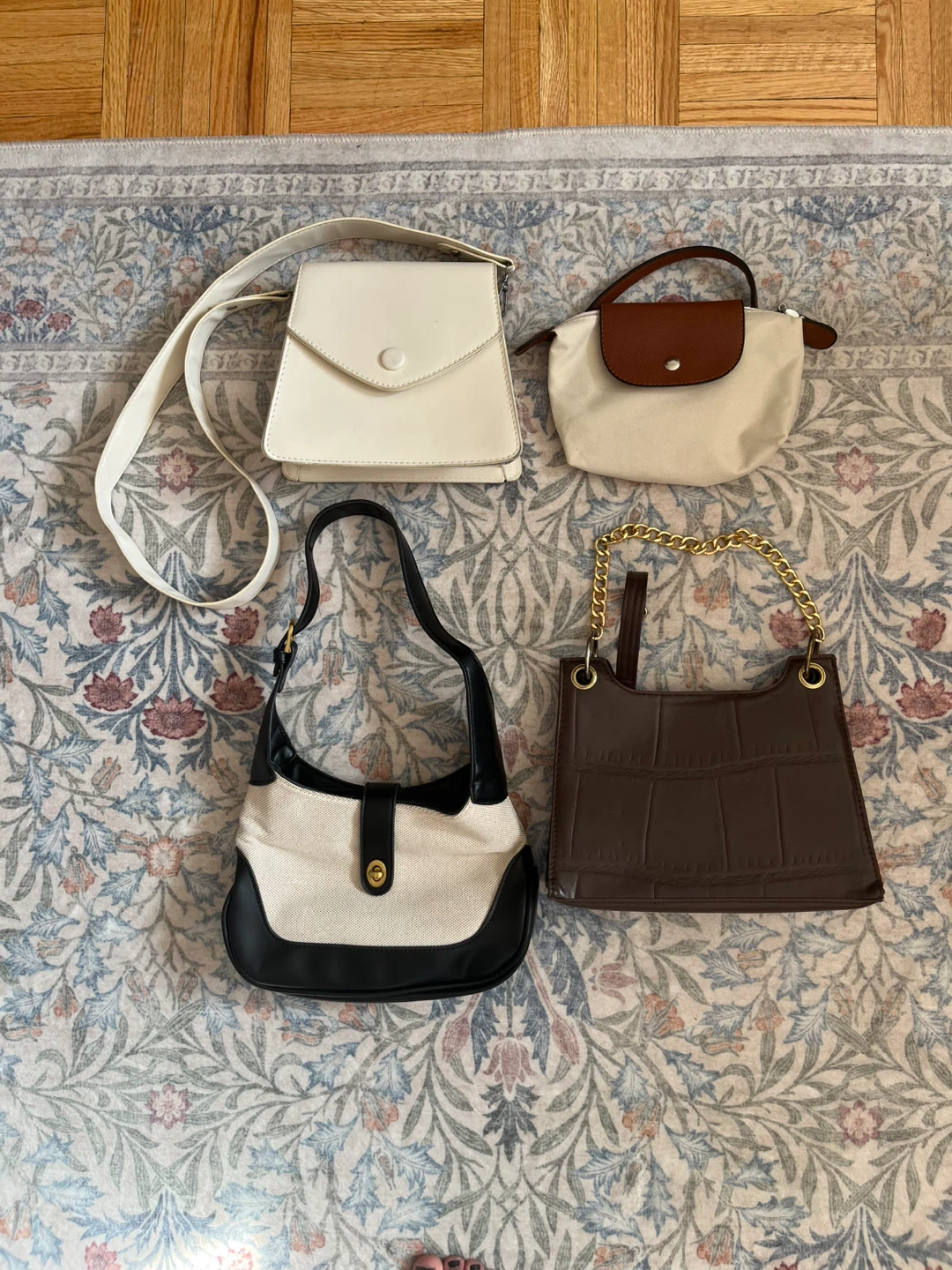 4 Stylish Handbags