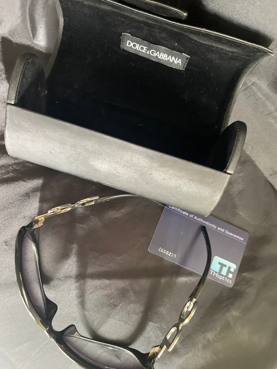 Dolce & Gabbana Sunglasses with Case - photo 4