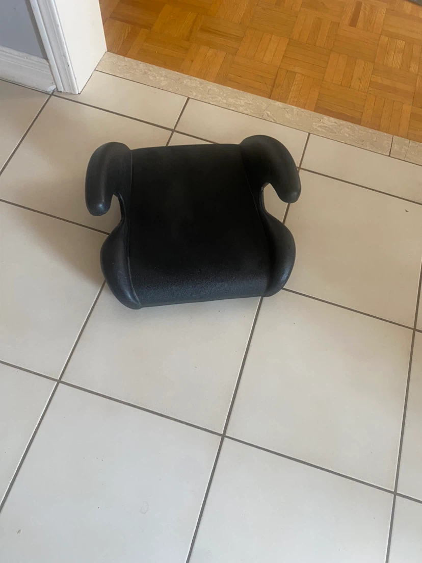 Cosco Backless Booster Car Seat - photo 4